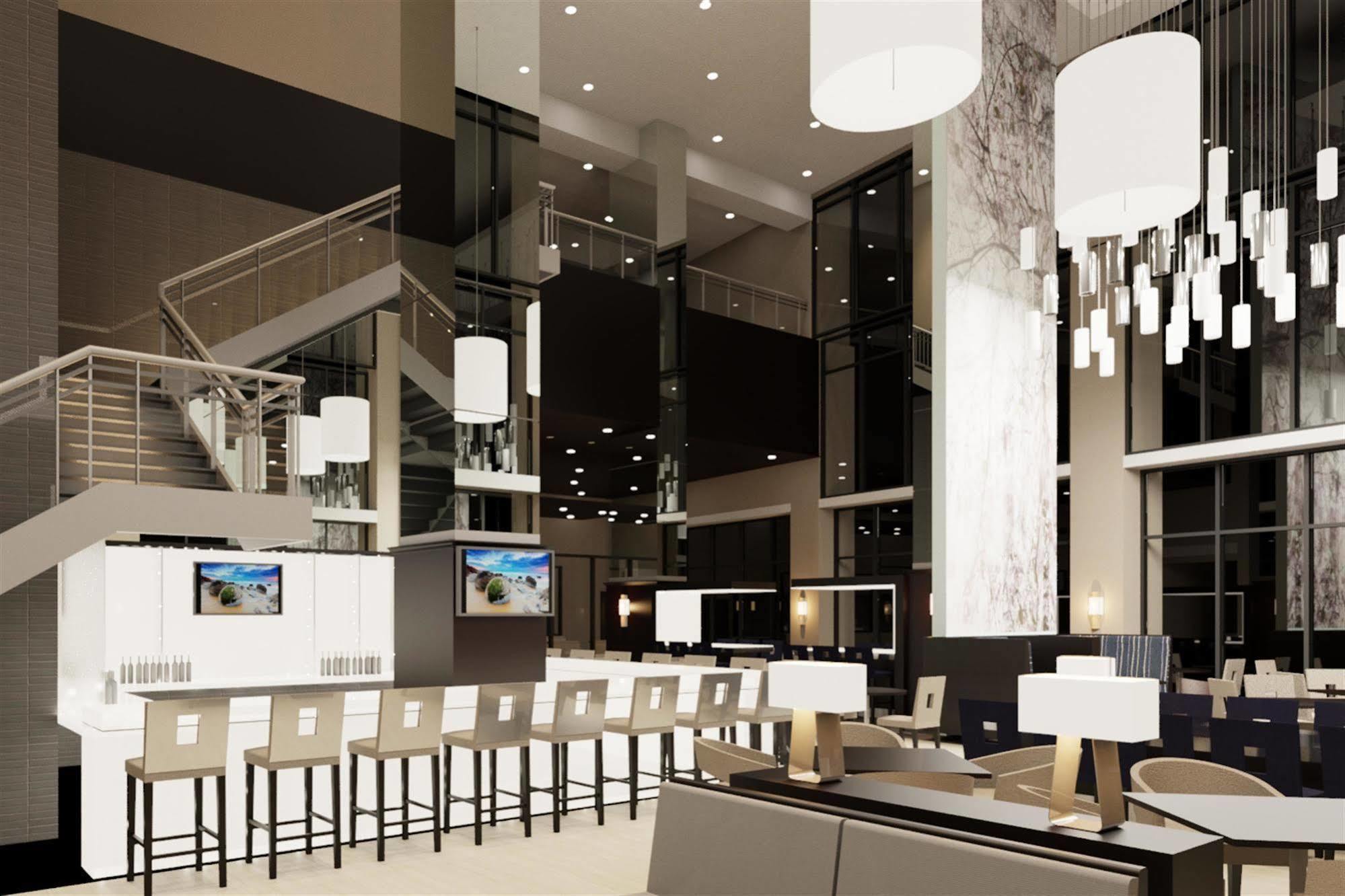 Embassy Suites By Hilton Charlotte Uptown Exterior photo
